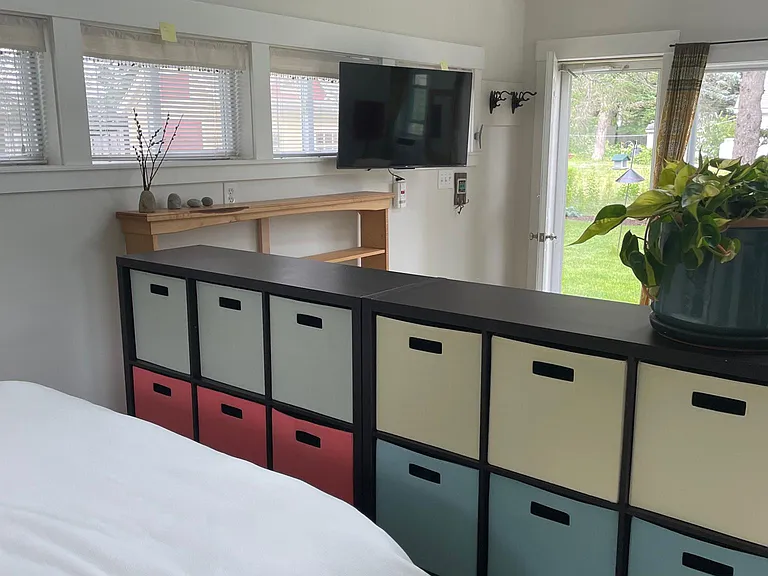 65 Jordan Ave #STUDIO — Photo 14