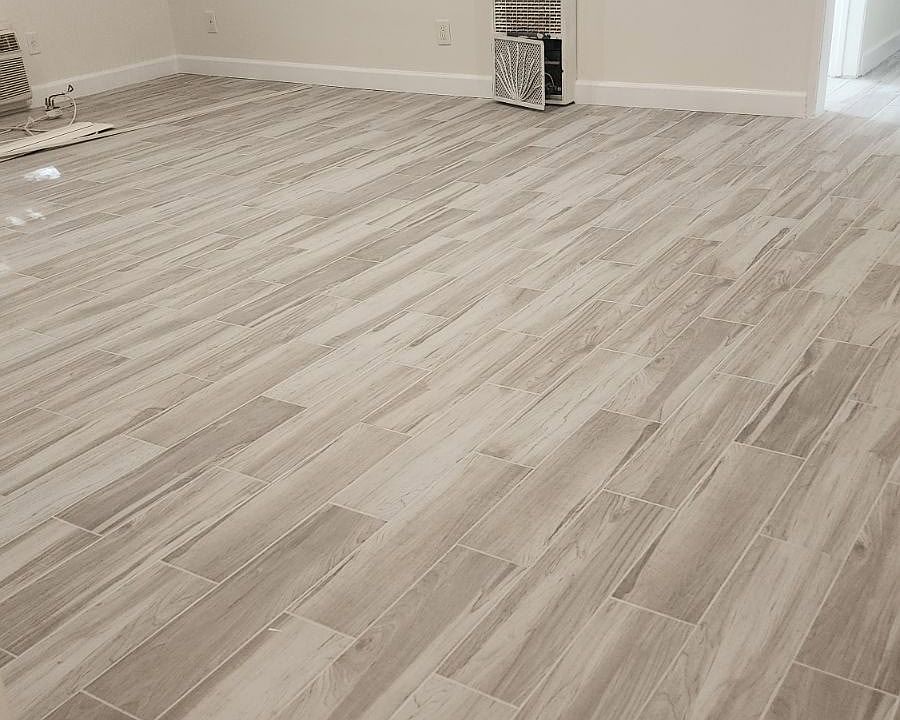 2nd image of 429 Lincoln Ave #7