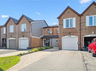 2152 Pelee Blvd, Oakville, ON L6H 4C8