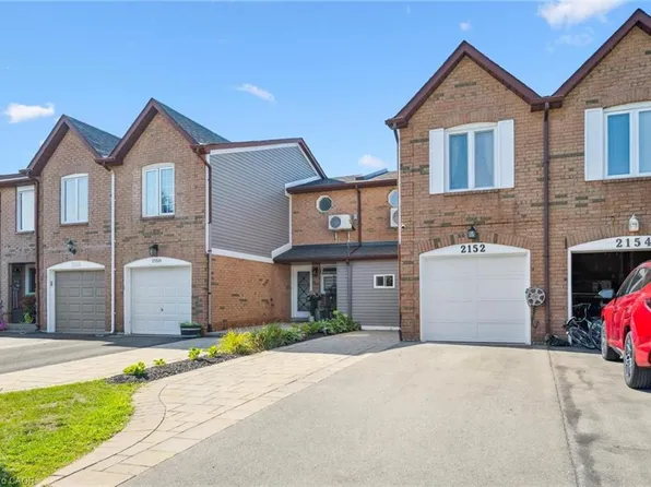 2152 Pelee Blvd, Oakville, ON L6H 4C8