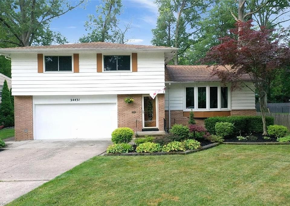 1st image of 24431 Electric Dr