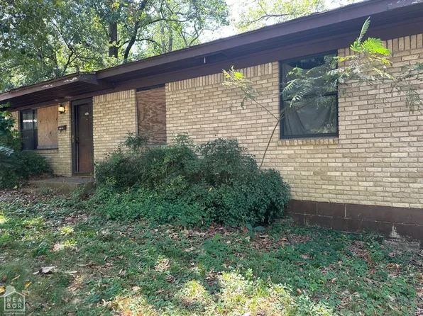1616 7th St, Hot Springs National Park, AR 71913