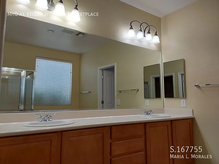 2140 Waterton Rivers Dr — Photo 6