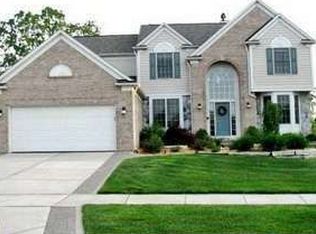 1792 Bliss Ct, Rochester Hills, MI 48307