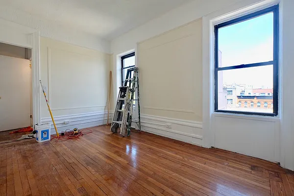 Rented by Keller Williams NYC | media 7