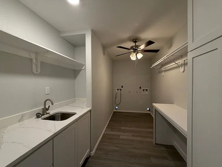 5509 Candace St — Photo 27