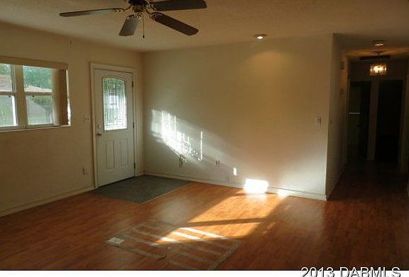 3rd image of 820 Christy Dr