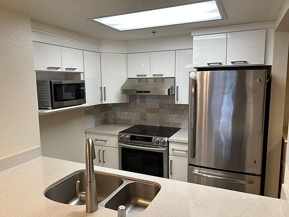 Kitchen with new cabinets and appliances