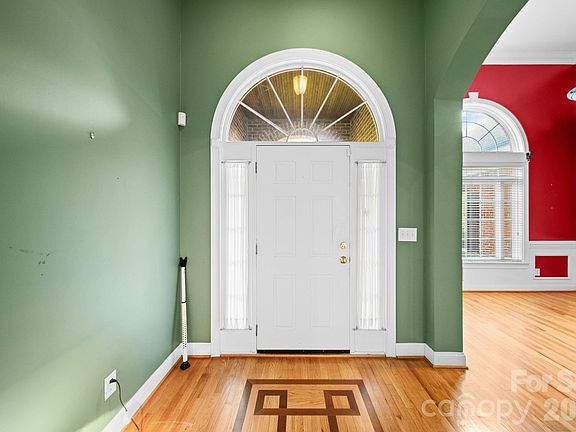 3rd image of 8106 Acton Ct