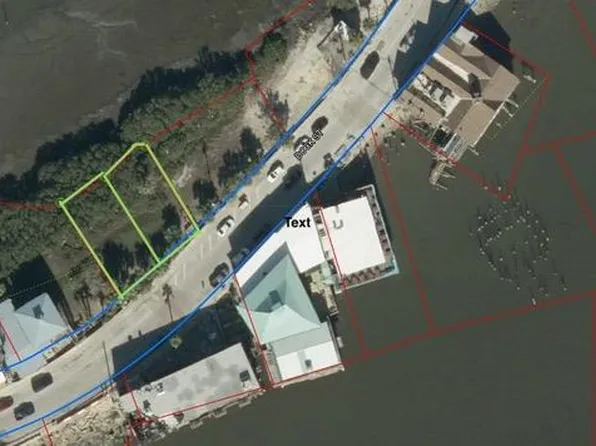  Dock St, Cedar Key, FL 32625