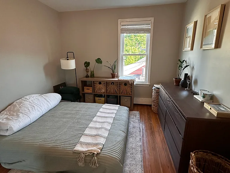 4 Northey St #2 — Photo 9