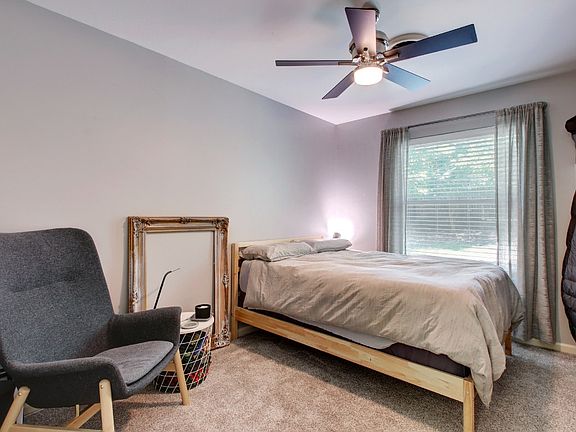 4th image of 6709 Columbia Dr #6709