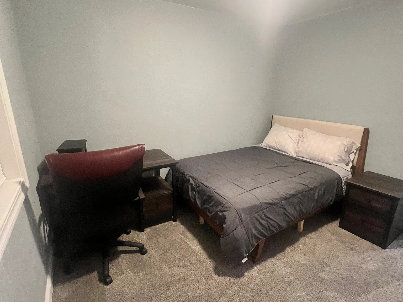 6 bed, 1280 sqft, $750 — Photo 2