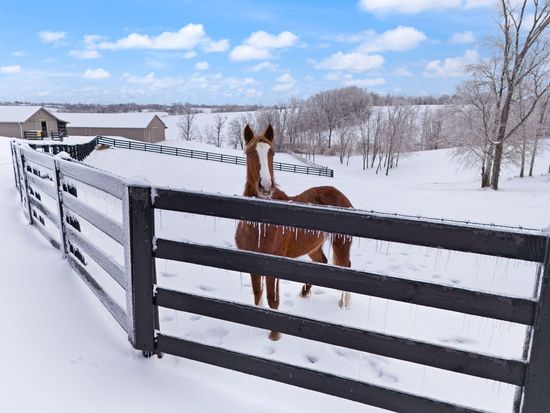 775 Sugar Ridge Rd, Winchester, KY 40391