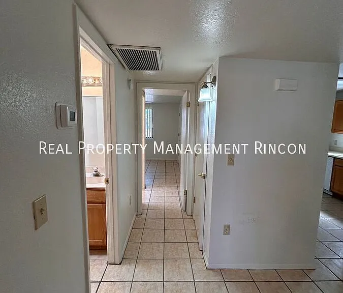 1150 N Catalina Ave #3 — Photo 11
