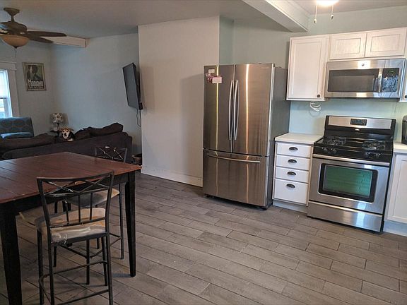 3rd image of 47 Mansion St