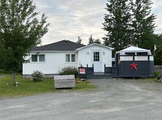 1 Ponds Lane, Benton, NL A0G1C0