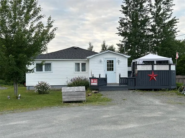 1 Ponds Lane, Benton, NL A0G1C0