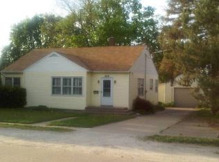 809 Valley St, Mediapolis, IA 52637