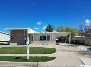 1858 W Cliffs Pl, Layton, UT 84041