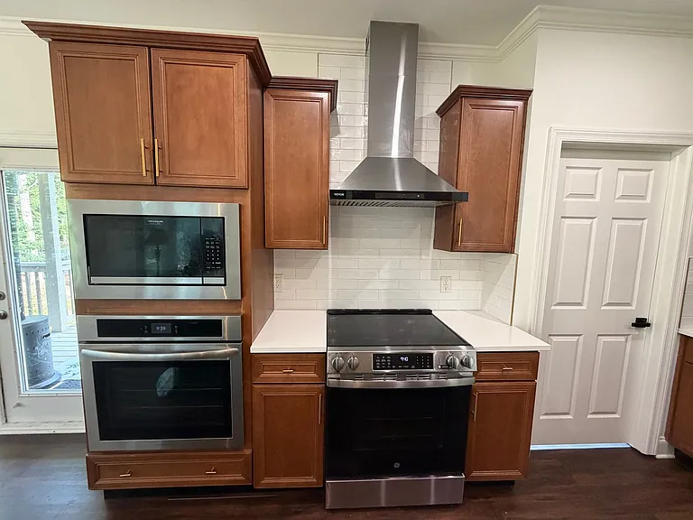 768 Laurel West Ln — Photo 7