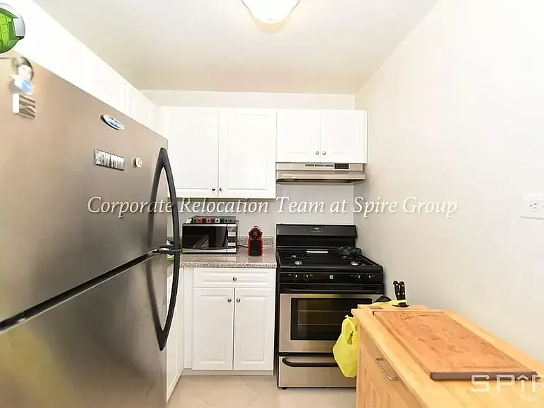 30-60 Crescent St #1E — Photo 6