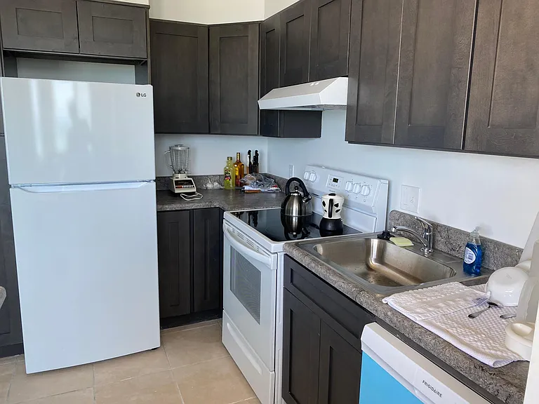 7260 Sea Cliff Villas St #23-14 — Photo 5