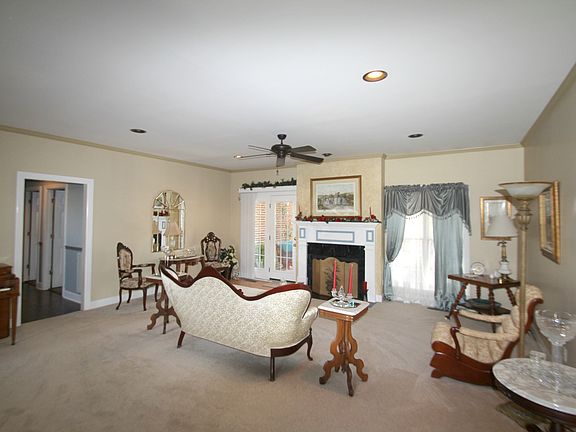 2nd image of 145 Regalwood Dr