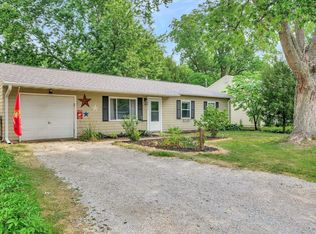 2706 Lawndale Dr, Champaign, IL