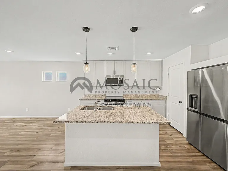1304 W Inca Dr — Photo 14