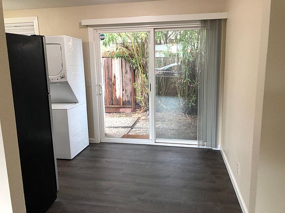 4th image of 14742 Union Ave