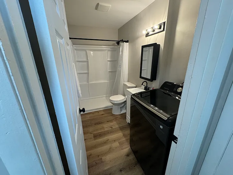 2831 Palm Dr #1 — Photo 7