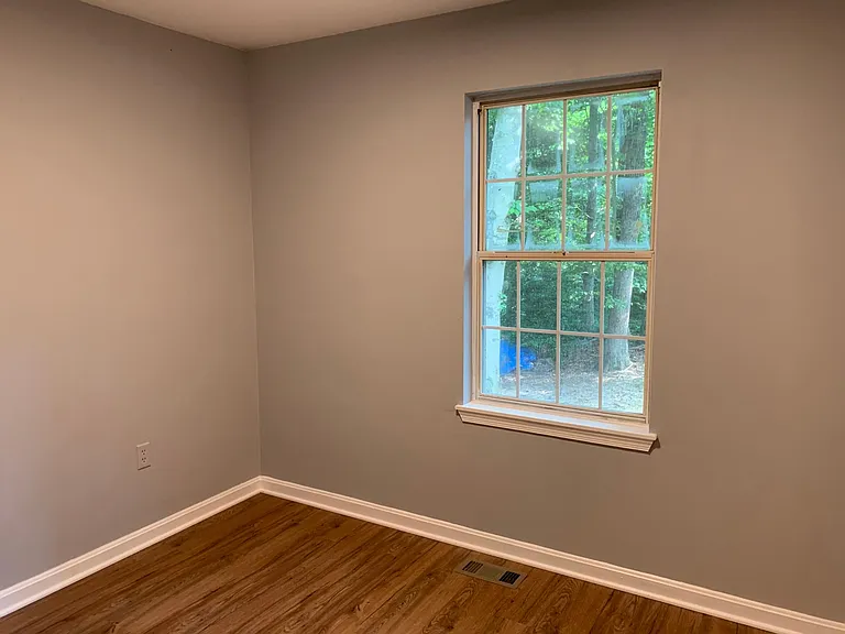 8441 Pine Blvd — Photo 13