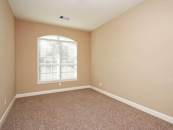 5th image of 21342 Wildflower Ct