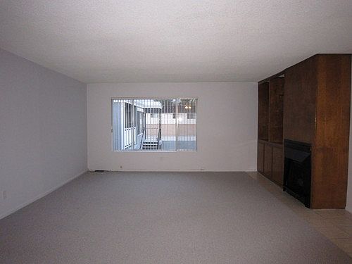 4th image of 921 Arcadia Ave APT 8