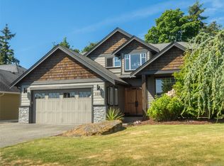 3502 Castle Rock Dr, Nanaimo, BC V9T 0A6