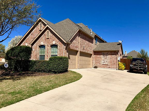 2nd image of 933 Gentle Wind Dr