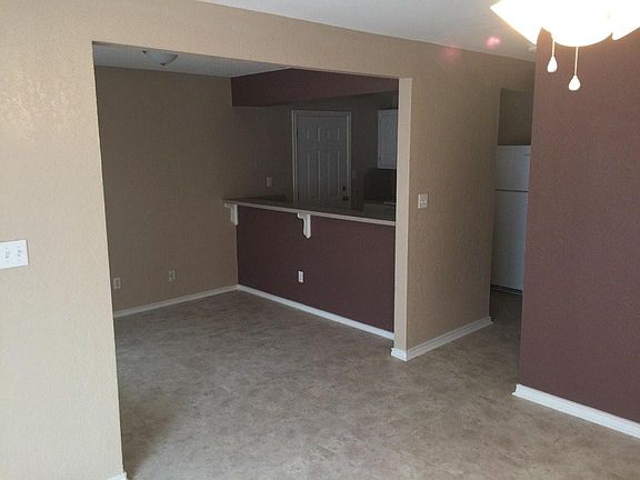 2nd image of 913 Oscar