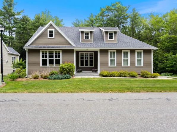 27 Sycamore Lane #1, Kennebunk, ME 04043