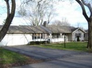 9805 Belleview Ave, Kansas City, MO 64114