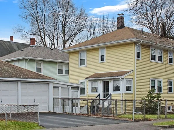 70 Hobart St, Quincy, MA 02170