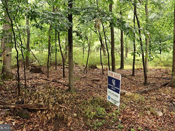 3rd image of Trail Ln