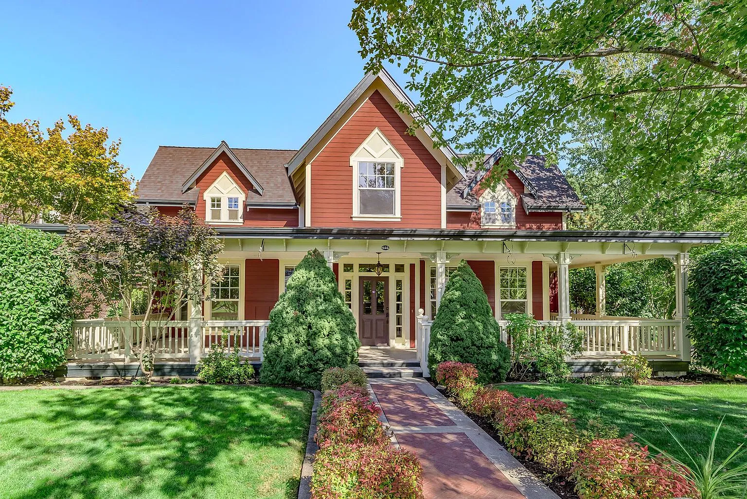 125 Nunan St photo 1