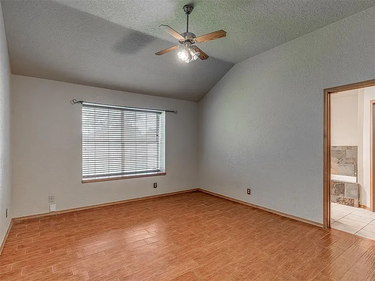 1019 Pruett Dr — Photo 11