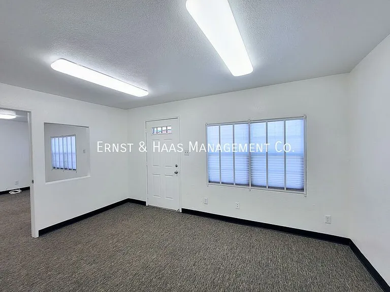 5540 Atlantic Ave — Photo 10