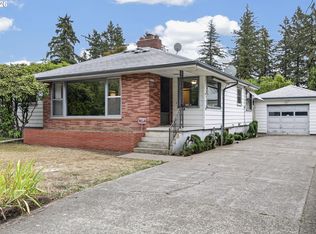 13624 NE Glisan St, Portland, OR 97230