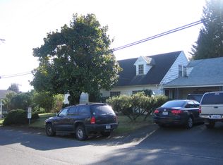 1206 SW Gibbs St, Portland, OR 97239