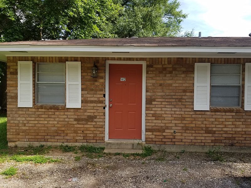 2nd image of 1412 White St