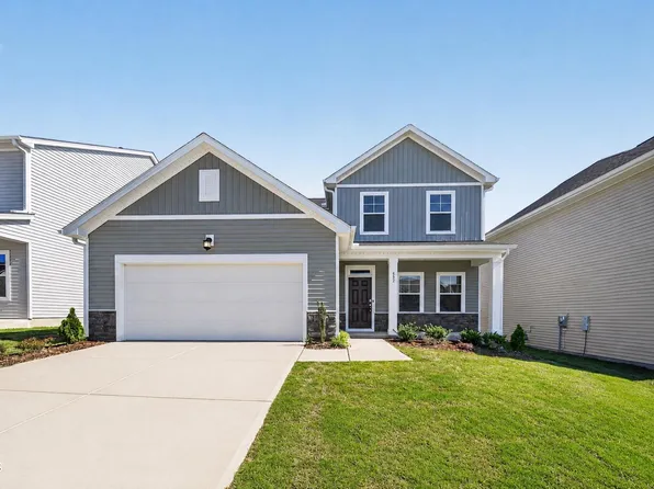 652 Morning Light Dr, Angier, NC 27501