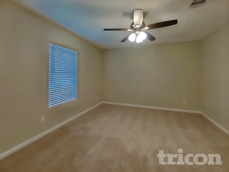10050 Cerritos Dr — Photo 6